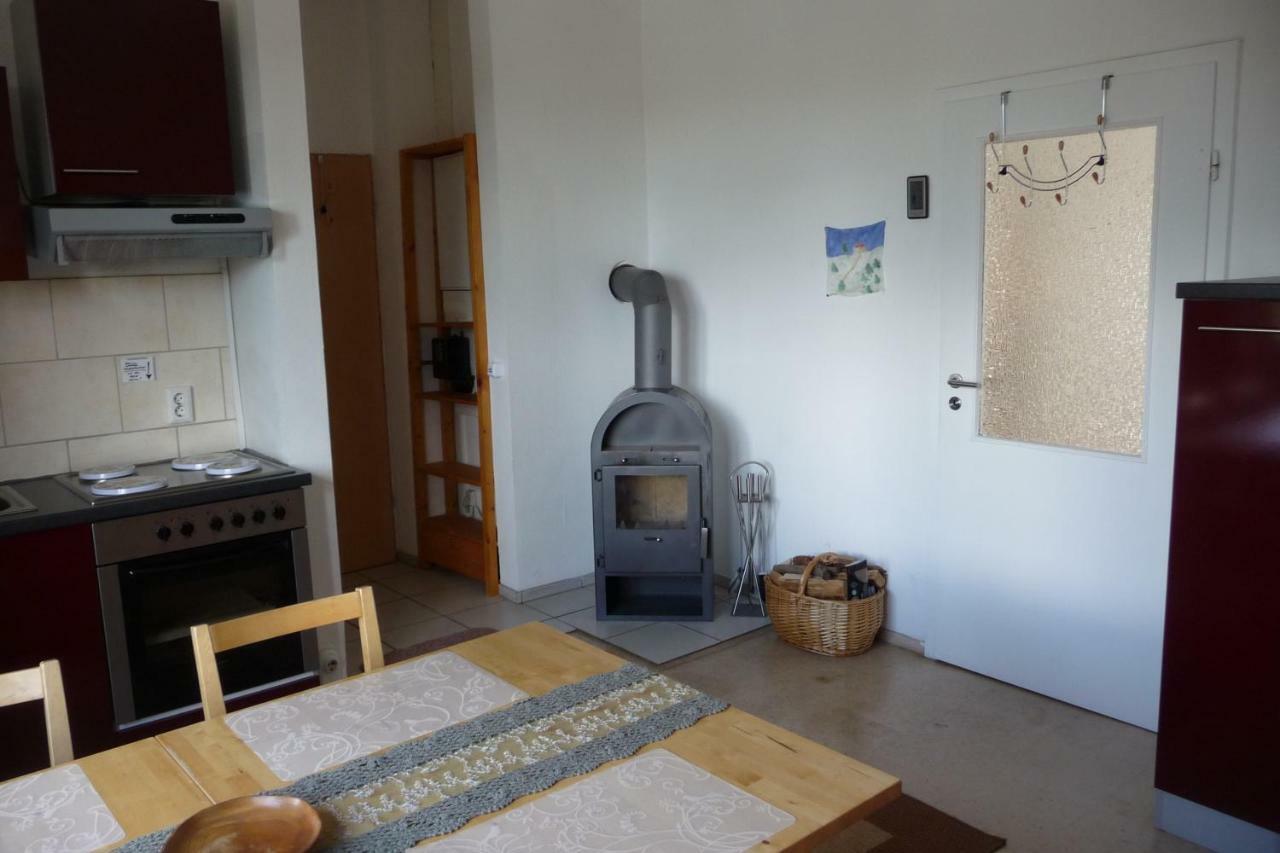 Haus Bergwiese - Fuer Naturfreunde, Familien, Wanderer Gehlberg Eksteriør billede